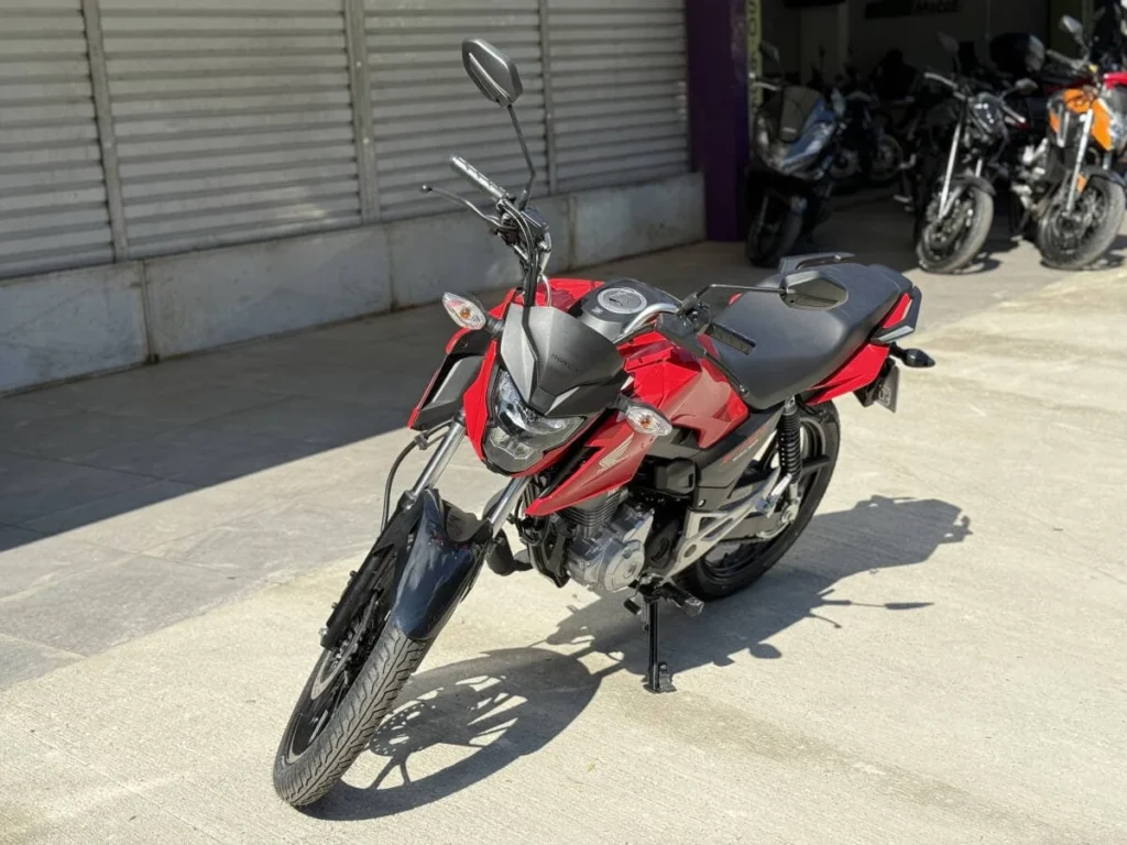 Honda CG 160 Fan Vermelha